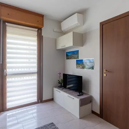 Casa Vacanze- Debra 4*