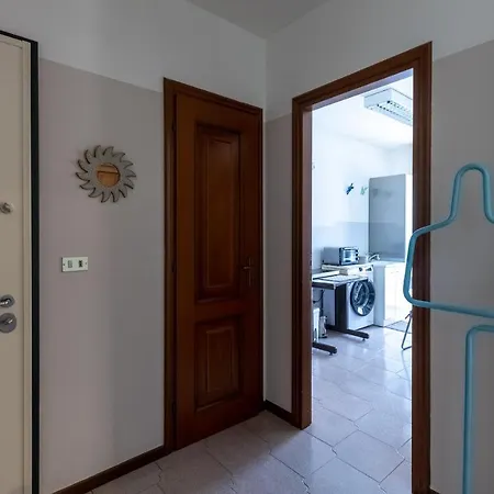 Casa Vacanze- Debra 4* אאוסטה