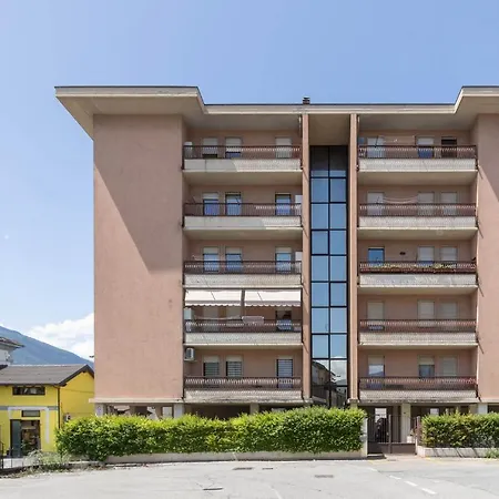 Casa Vacanze- Debra 아오스타