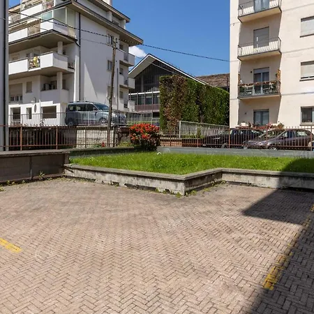 Casa Vacanze- Debra 4* Aosta