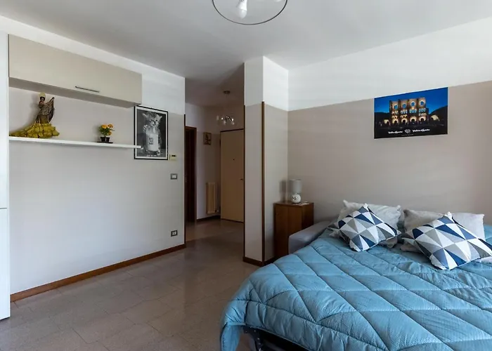 Casa Vacanze- Debra Bed & Breakfast 4*